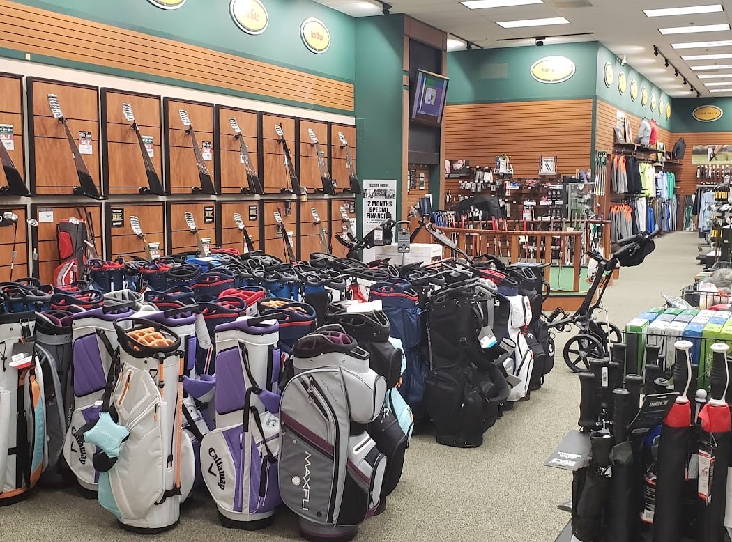 DICK'S Sporting Goods 3